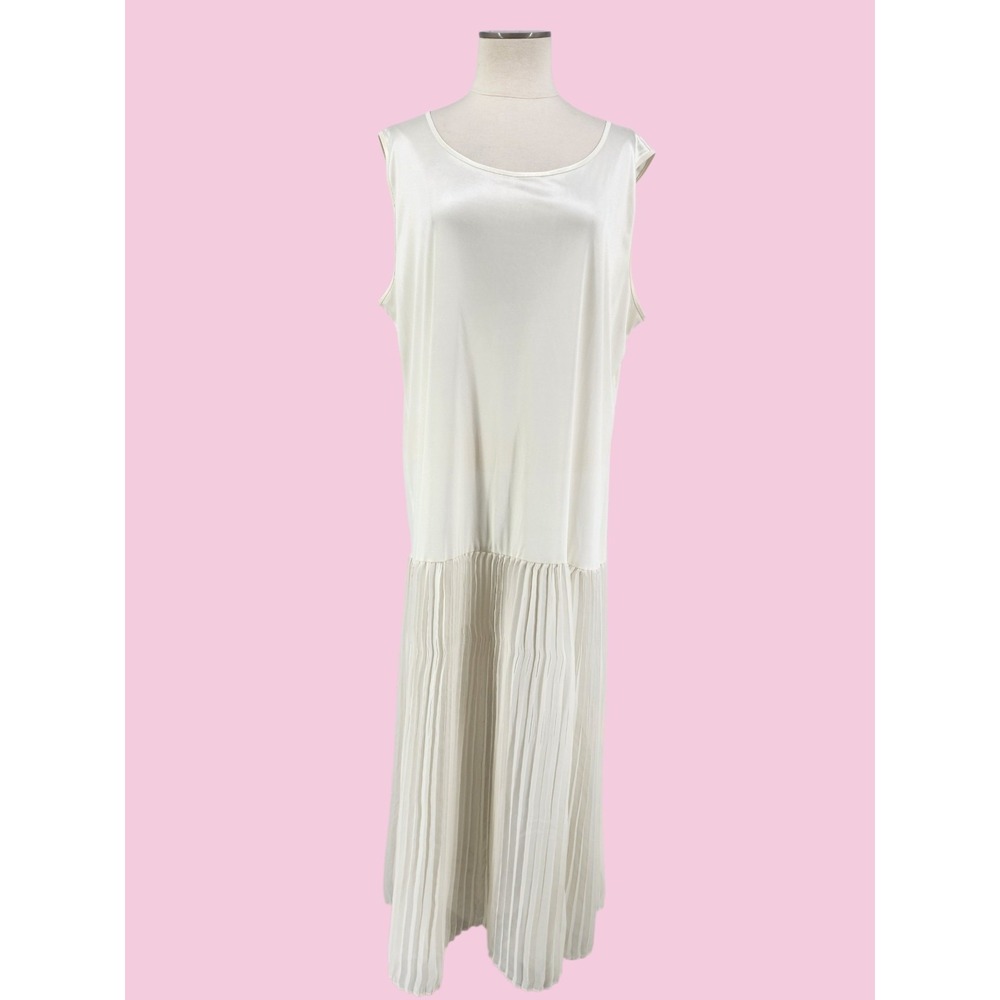 Studio C Maxi Nightgown Bridal Pleated White Size 18W Satin Flapper 20s Style